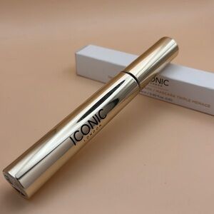 💜🩷Iconic - TRIPLE THREAT MASCARA NIB